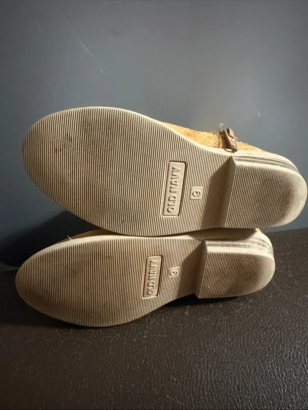 Old Navy Tan Suede Kids Booties with Silver Heart Accent